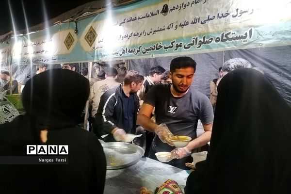 خدمت‌رسانی موکب‌های نیمه شعبان در بلوار پیامبر اعظم قم