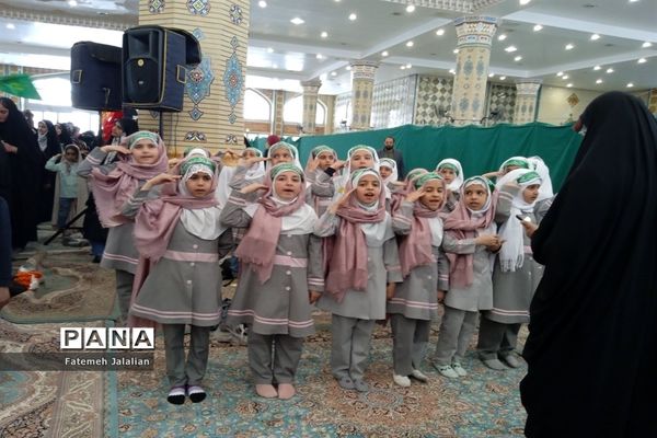 شادپیمایی دختران فاطمی قم به مقصد مسجد مقدس جمکران