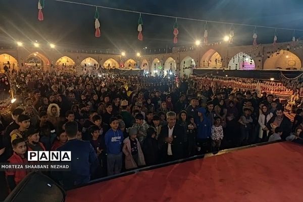 برگزاری جشن نیمه شعبان در کاروانسرای شاه عباسی فشافویه