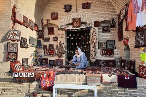 جشنواره بومی محلی اقوام ایرانی فشافویه