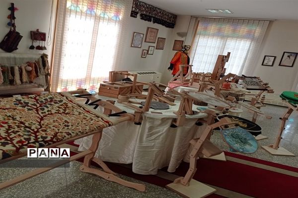 بازدید مدیران و معاونین مدارس شهرستان ورامین از بنیاد ایرانشناسی با عنوان راهیان پیشرفت