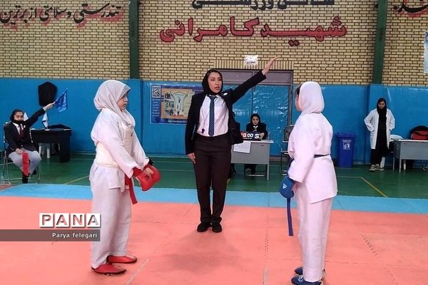 برگزاری مسابقات استانی کاراته بانوان به میزبانی شهرستان قرچک