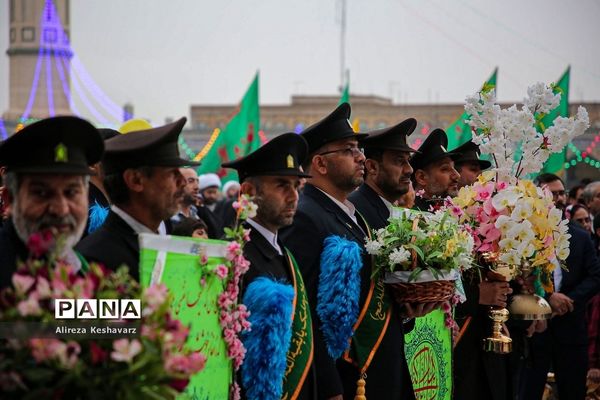 اجرای سرود سلام فرمانده 1 و 2  با حضور ابوذر روحی در مسجد جمکران