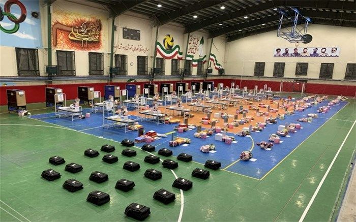 توزیع تجهیزات کامل اتاق بهداشت و اقلام ورزشی در مدارس منطقه دماوند