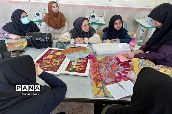 برگزاری کارگاه کچهدوزی در جوادآباد