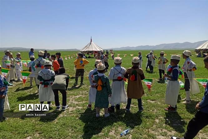 چهارمین اردوی آموزشی و پرورشی دانش‌آموزان عشایر فارس