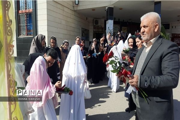 برگزاری مراسم جشن تکلیف دختران دبستان مهشید مصلی نژاد ناحیه۷ مشهد