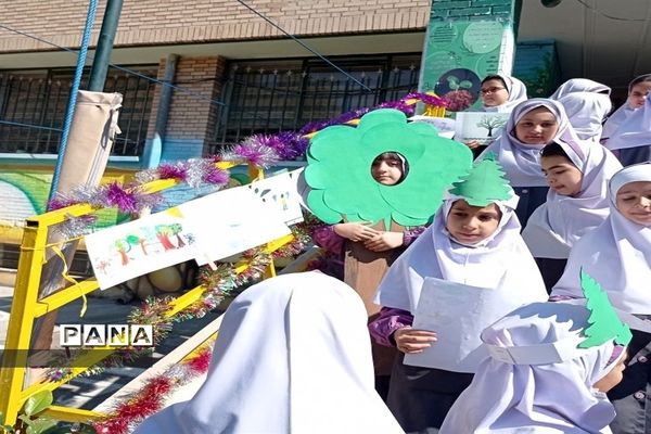 جشن نیکوکاری مدرسه شاهد محدثه ورامین