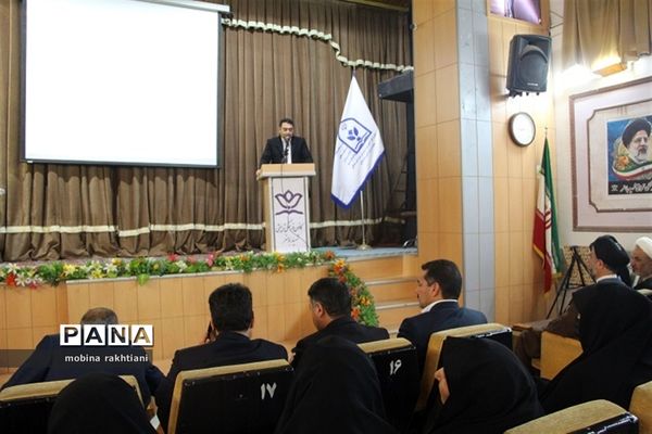 همایش استانی تجلیل از مربیان و معاونان پرورشی خراسان شمالی