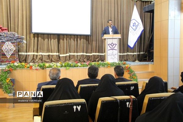 همایش استانی تجلیل از مربیان و معاونان پرورشی خراسان شمالی