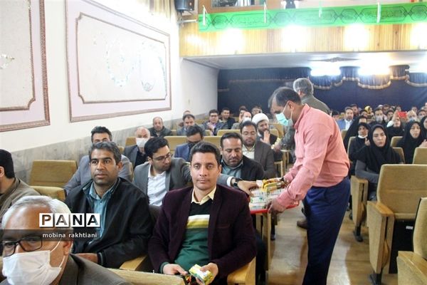 همایش استانی تجلیل از مربیان و معاونان پرورشی خراسان شمالی