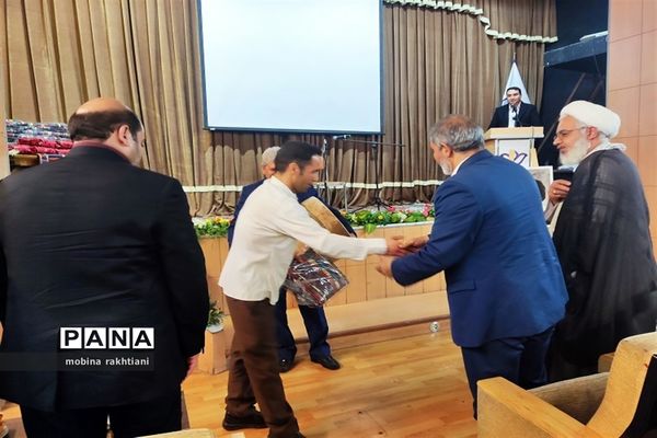 همایش استانی تجلیل از مربیان و معاونان پرورشی خراسان شمالی