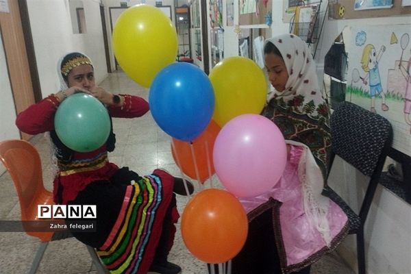 برپایی سفره هفت‌سین در دبیرستان شهید ملاآقایی قرچک