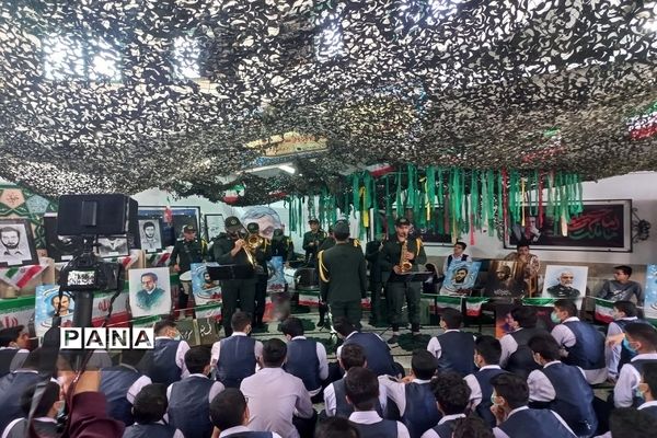 مراسم یادواره شهدا در دبیرستان شاهدآیت‌الله خامنه‌ای آموزش و پرورش ناحیه 2 شهرری