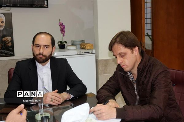 برگزاری اولین جلسه ستاد بزرگداشت مقام معلم ۱۴۰۲شهرستان فیروزکوه