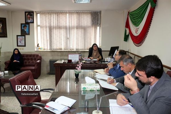 برگزاری اولین جلسه ستاد بزرگداشت مقام معلم ۱۴۰۲شهرستان فیروزکوه