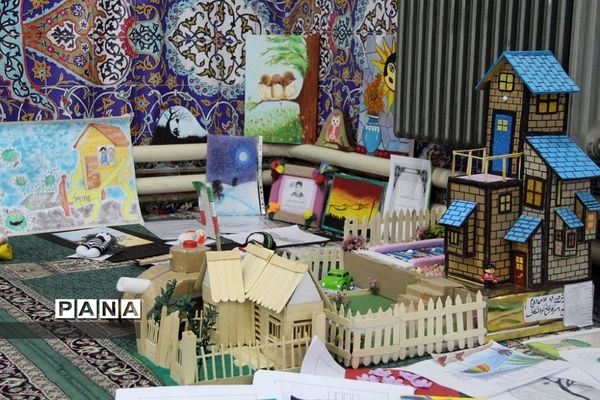 داوری آثار مسابقه فرهنگی هنری «امید فردا» در ناحیه یک شهرری