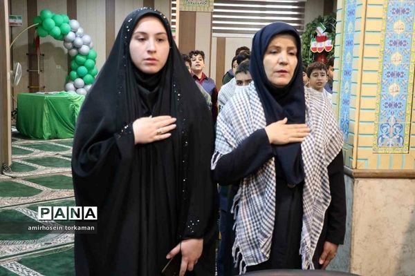 برگزاری مراسم بزرگداشت شهدا درمدرسه شهید قدوسی آموزش و پرورش ناحیه دو شهرری