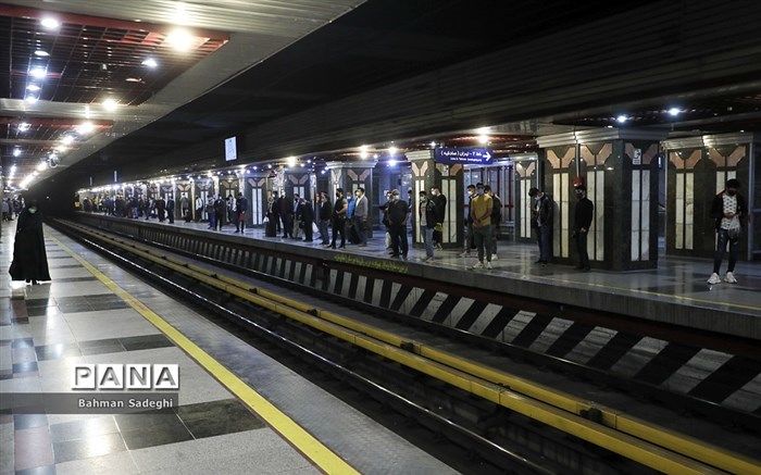 شب عید متروی تهران تا ساعت۲۴ فعال است