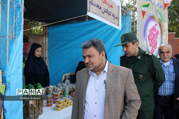 نمایشگاه دستاوردهای حوزه معاونت پرورشی و فرهنگی و سازمان دانش‌آموزی استان بوشهر