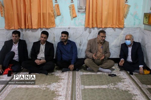 آیین تجلیل از همکاران خانواده معزز شهدای اداره‌کل آموزش و پرورش استان بوشهر