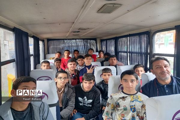 اردوی زیارتی سیاحتی دانش‌آموزان دبیرستان پسرانه فرهنگ کاشمر