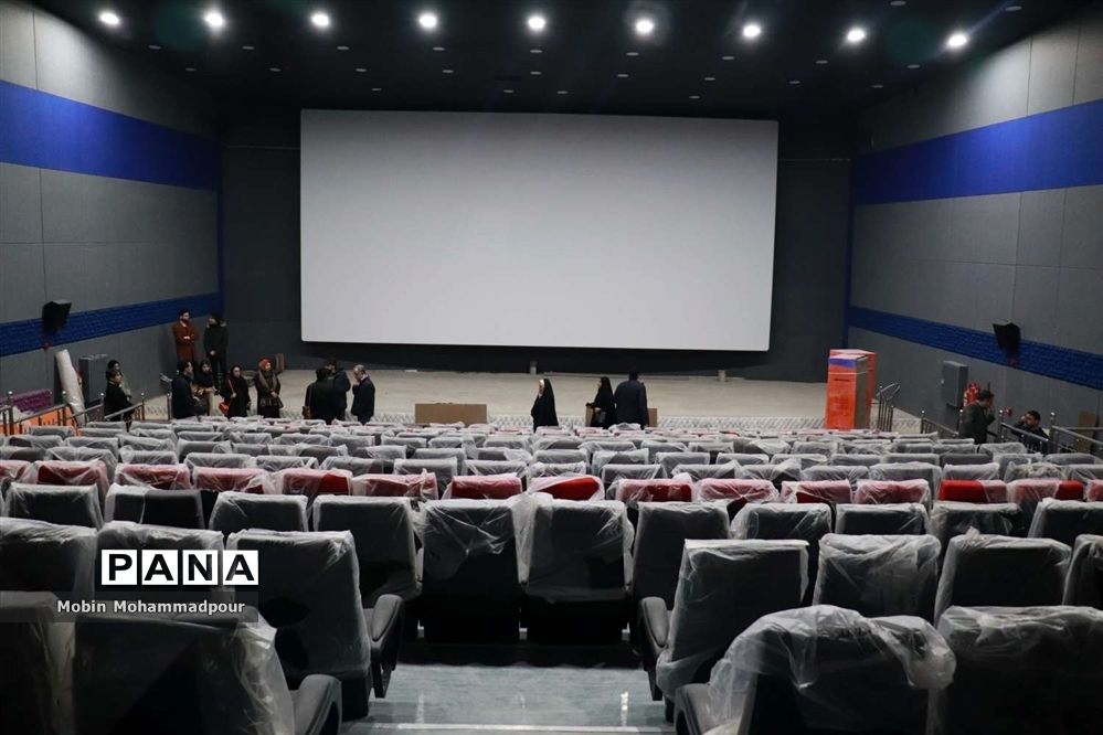 مسعود ردایی: ساخت سالن سینما در مجتمع‌های فرهنگی به بهبود شرایط رفاهی کمک می‌کند