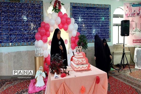 برگزاری مرحله دوم آیین با شکوه جشن فرشته‌ها دانش‌آموزان دختر شهرستان فیروزکوه