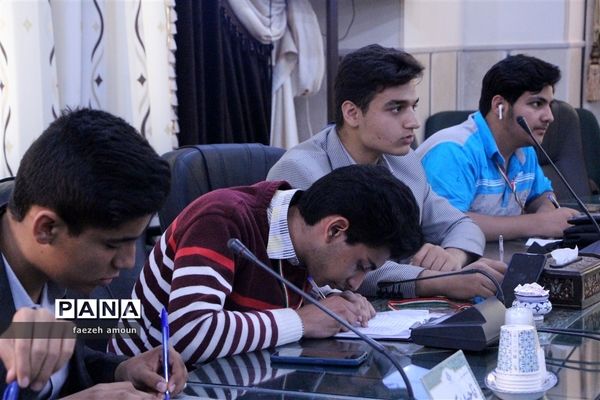 برگزاری انتخابات مجلس دانش‌آموزی استان یزد