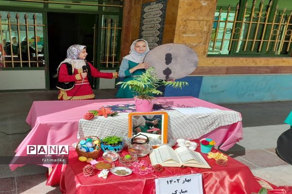 برگزاری جشن نیکوکاری و سال نو در مدرسه پروین اعتصامی شهرستان فیروزکوه