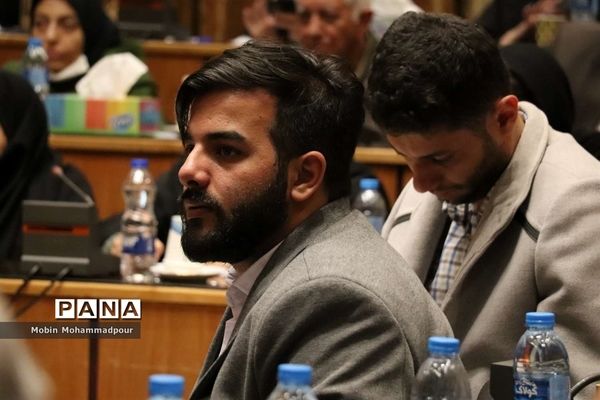 پنجمین نشست خبری رئیس دانشگاه علوم پزشکی تبریز