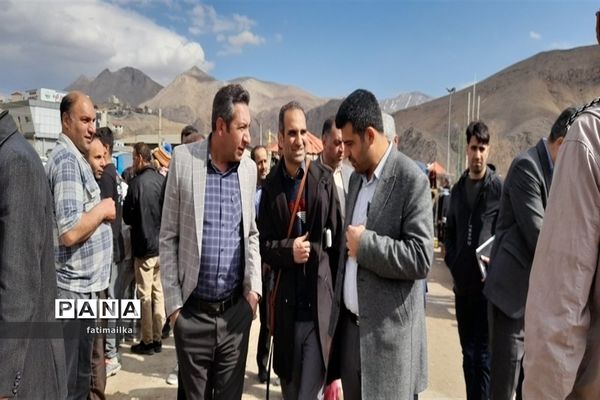 بازدید مسئولان شهرستان فیروزکوه از بازار عید