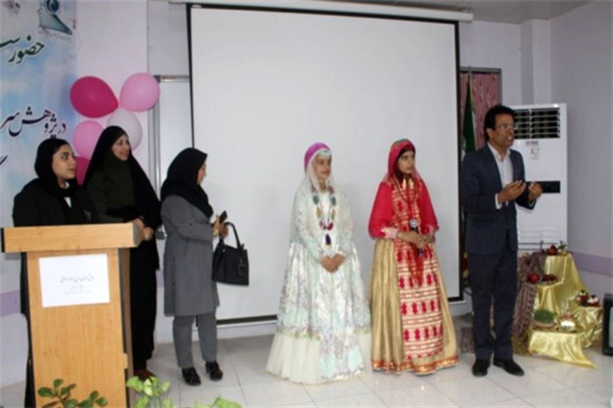 همایش صندلی داغ با افراد موفق در پژوهش‌سرای دانش‌آموزی شهید خوشبخت برگزار شد
