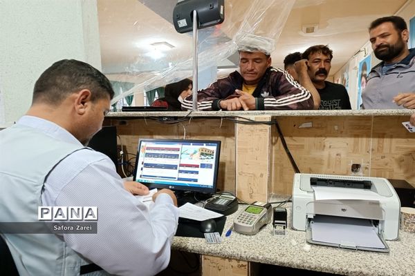بازدید سرزده مدیرکل و اعضای ستاد اسکان مسافران نوروزی آموزش و پرورش استان فارس از ستاد اسکان ناحیه چهار شیراز
