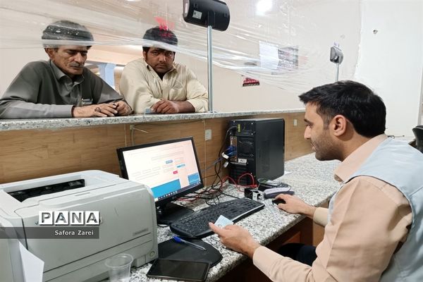 بازدید سرزده مدیرکل و اعضای ستاد اسکان مسافران نوروزی آموزش و پرورش استان فارس از ستاد اسکان ناحیه چهار شیراز