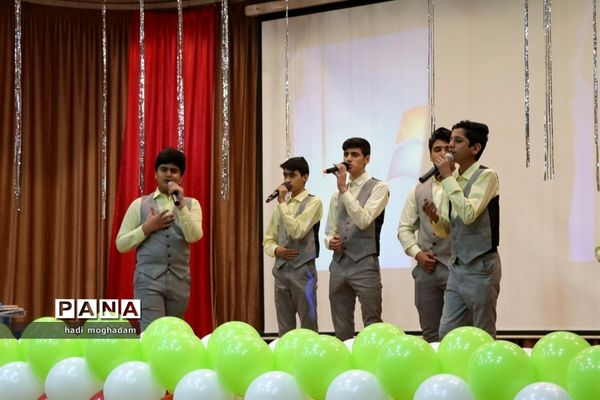 جشن خانوادگی معاونان پرورشی فعال مدارس مشهد در زمینه اردویی