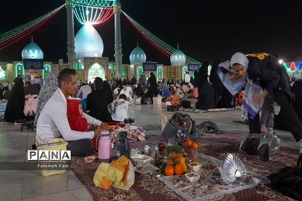 لحظات تحویل سال در مسجد مقدس جمکران
