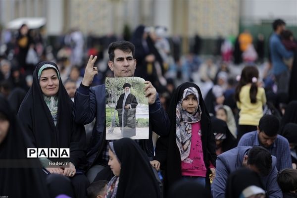 سخنرانی رهبر معظم انقلاب اسلامی در اجتماع زائران و مجاوران حرم مطهر رضوی