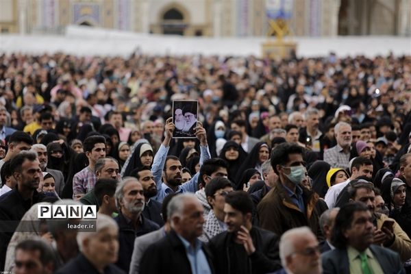 سخنرانی رهبر معظم انقلاب اسلامی در اجتماع زائران و مجاوران حرم مطهر رضوی