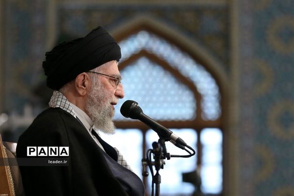 سخنرانی رهبر معظم انقلاب اسلامی در اجتماع زائران و مجاوران حرم مطهر رضوی