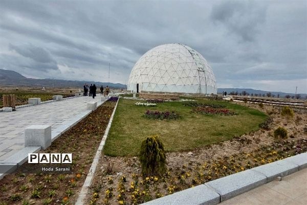 رصدخانه مراغه یکی از بناهای تاریخی و علمی ایران در استان آذربایجان شرقی