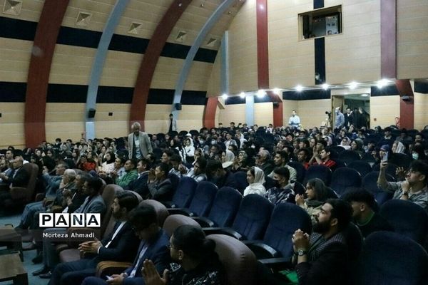 برگزاری مراسم «جهنده بالا» برای دومین بار از سوی مهاجران افغانستانی در شهرستان ری