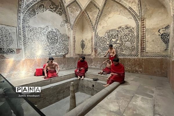 مجموعه وکیل  و سرای مشیر در شیراز