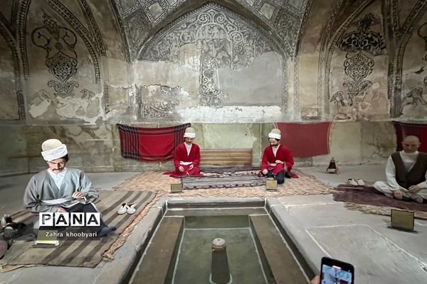 مجموعه وکیل  و سرای مشیر در شیراز