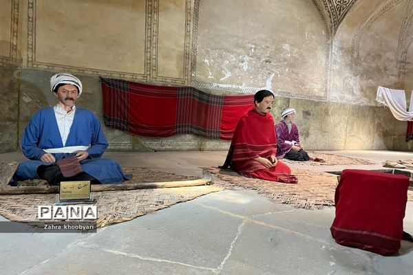 مجموعه وکیل  و سرای مشیر در شیراز