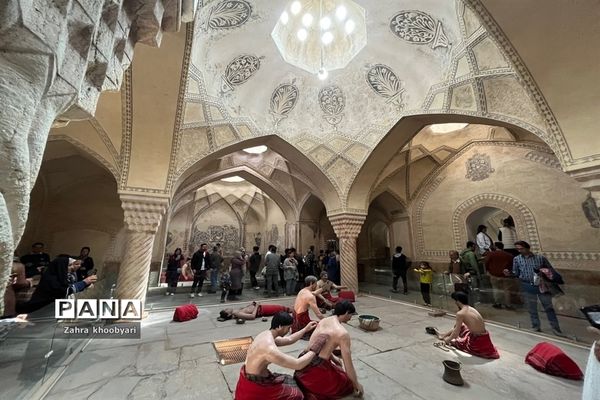 مجموعه وکیل  و سرای مشیر در شیراز