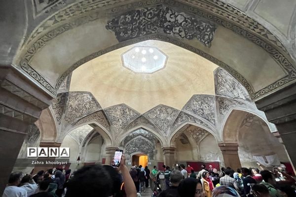مجموعه وکیل  و سرای مشیر در شیراز