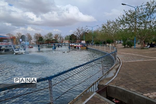 پارک آبی قنات  قَصَبه گناباد گذرگاه عبور عمیق‌ترین قنات جهان