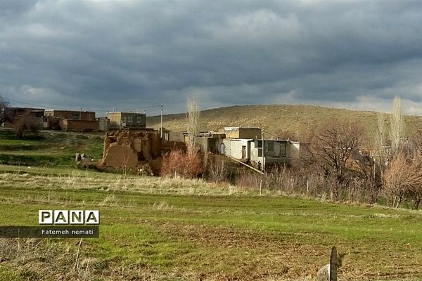 طبیعت زیبای بهاری روستای هندودر اراک