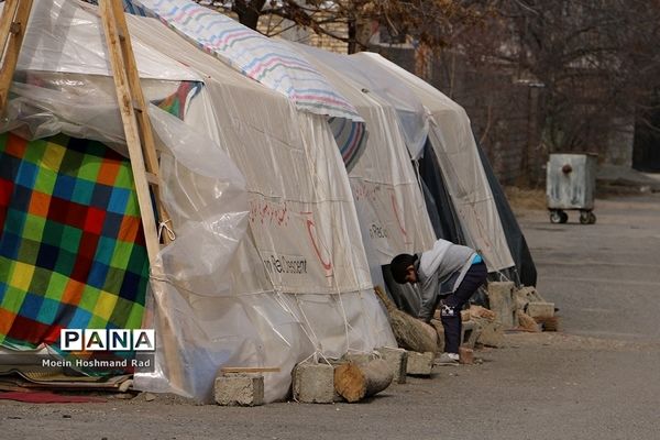 زندگی با امید در جریان است